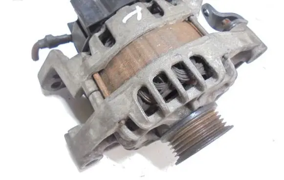Opel Astra G Generator/alternator 10479923
