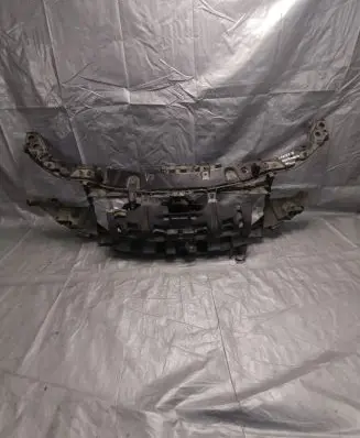 Renault Laguna III Radiator support slam panel