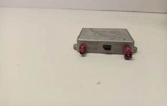 Audi A6 S6 C6 4F Antenna control unit 8E0035456B