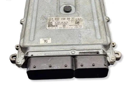 Mercedes-Benz S W221 Engine control unit/module A6421509977 0281014488 A0024460640