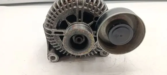 BMW 5 E60 E61 Generator/alternator 7799204 2543305B 707012202