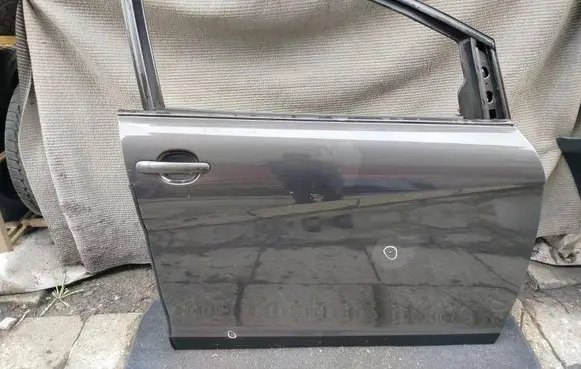 Seat Toledo III (5P) Front door LS9N