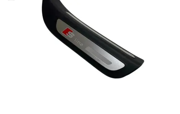 Audi Q5 SQ5 Rear sill trim cover 8R0853376
