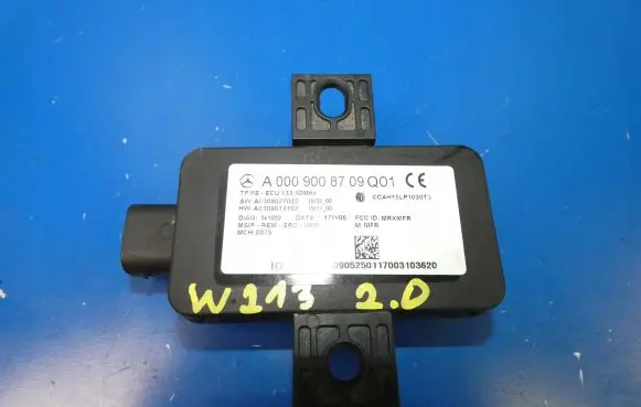Mercedes-Benz E W213 Tire pressure sensor A0009008013