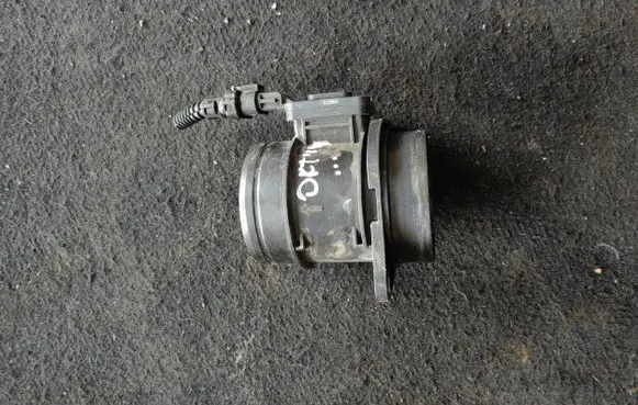 Skoda Octavia Mk3 (5E) Mass air flow meter 04L906461B