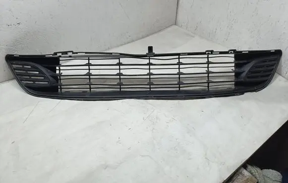 Citroen C4 Grand Picasso Front bumper lower grill 9654196377 3C0481016