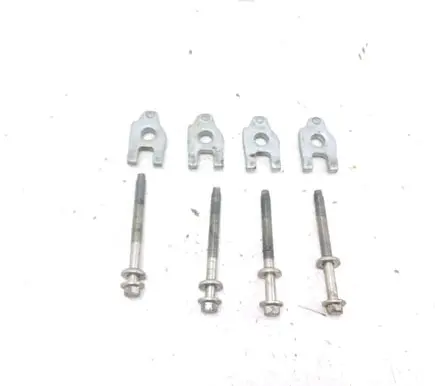 Opel Vivaro Fuel Injector clamp holder 