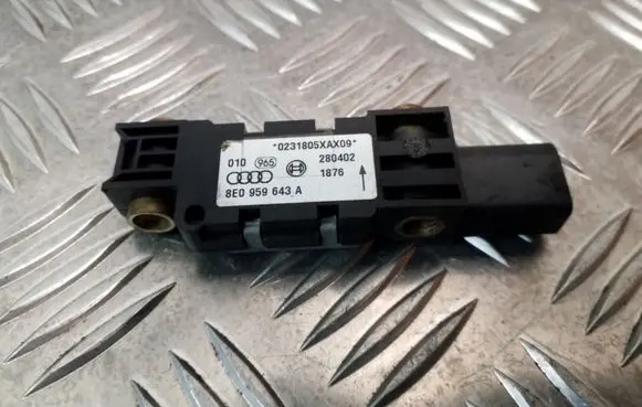 Audi A4 S4 B6 8E 8H Airbag deployment crash/impact sensor 8E0959643A