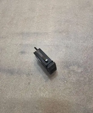 Audi A8 S8 D2 4D Windscreen/window heater switch 4D0941503