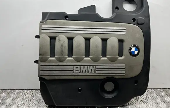 Engine cover (trim)