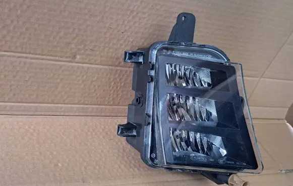 Volkswagen Golf VII Front fog light 5G0941700