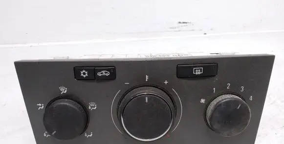 Opel Zafira B Climate control unit 13231057