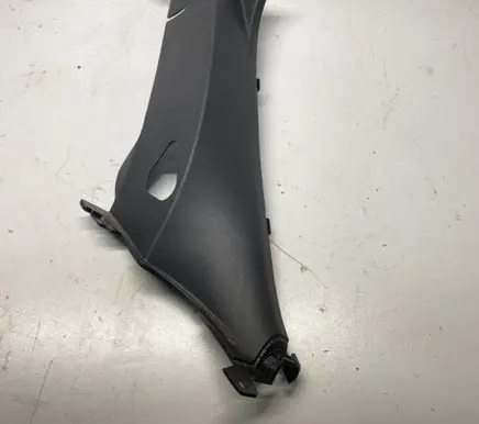 Hyundai i30 (C) pillar trim 85890-Q4000