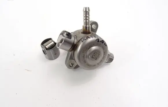 Seat Ibiza V (KJ) Fuel injection high pressure pump 04E127027N