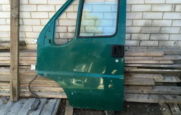 Fiat Ducato Front door