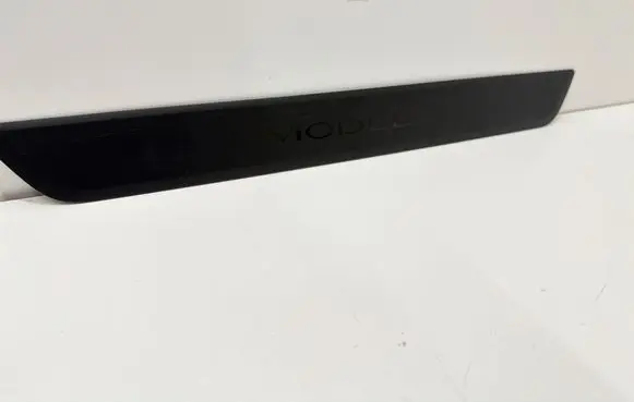 Tesla Model 3 Front sill trim cover 150476300C
