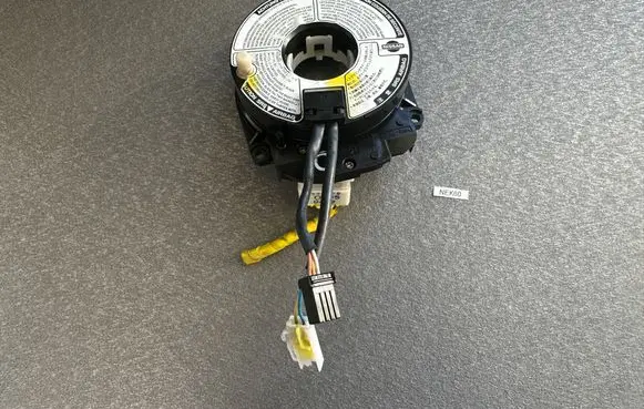 Nissan Patrol Y61 Airbag slip ring squib (SRS ring) 255545L325