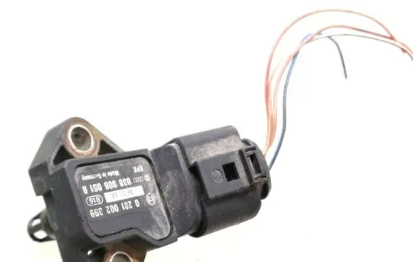 Volkswagen Transporter - Caravelle T4 Air pressure sensor 038906051B 0281002399