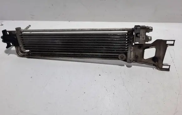 Mercedes-Benz C AMG W204 Transmission/gearbox oil cooler A0005010765 S2690002