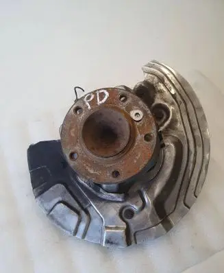 BMW 1 E82 E88 Front wheel hub 6764444 12201210 ENAC44