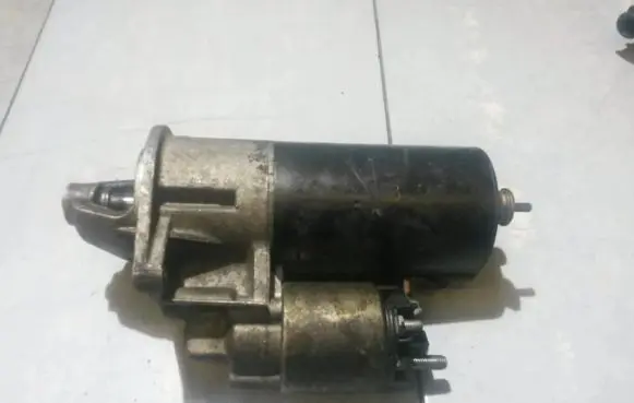 Alfa Romeo 164 Starter motor 1005821208