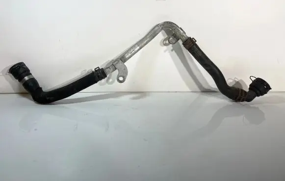 Audi A7 S7 4G Engine coolant pipe/hose 4G0121071N