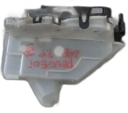 Peugeot 208 II Lock set 