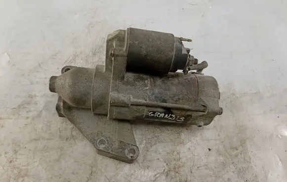 Mitsubishi Grandis Starter motor 1810A0