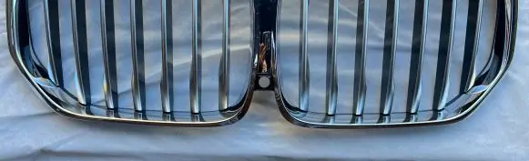 BMW X5 G05 Front bumper upper radiator grill 51138096590