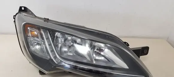 Peugeot Boxer Headlight/headlamp 1375098080