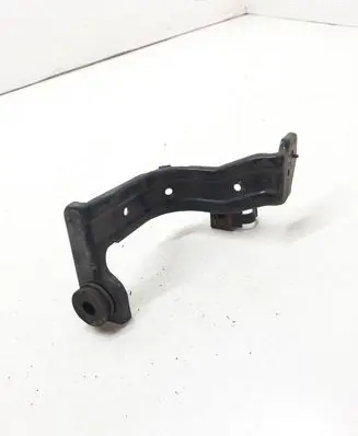 Honda CR-V Radiator support slam panel bracket 