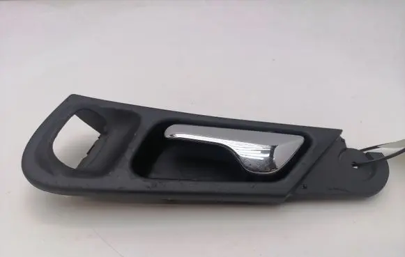 Mercedes-Benz C W203 Rear door interior handle A3184