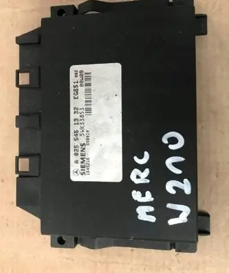 Mercedes-Benz C W203 Transmission gearbox valve body A0255451332