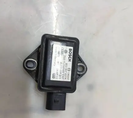 Audi A4 S4 B6 8E 8H ESP acceleration yaw rate sensor 8E0907637A 0016675 0265005245