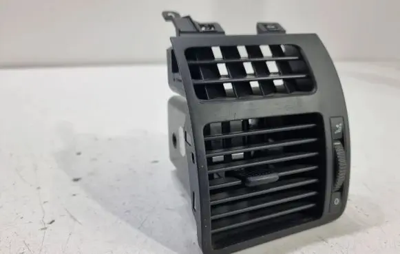 Volkswagen Touran I Dashboard side air vent grill/cover trim 1T0819703A