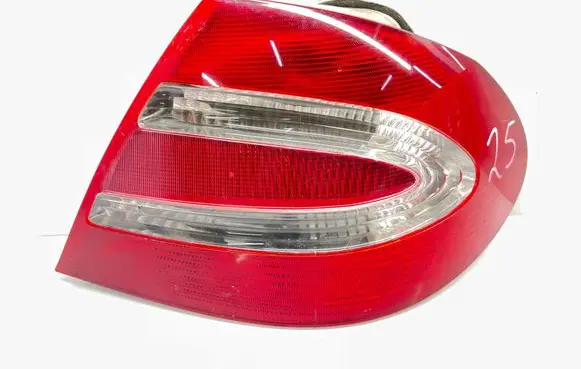 Mercedes-Benz CLK A209 C209 Rear/tail lights A2098200264
