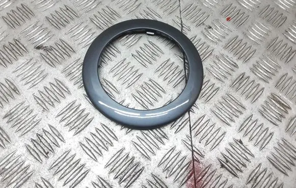 Renault Megane II Gear shifter surround trim plastic 8200079096