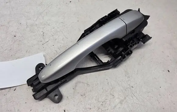 Volvo S60 Front door exterior handle 31276166