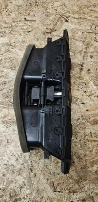 BMW 5 E60 E61 Dash center air vent grill 6910734 7009275