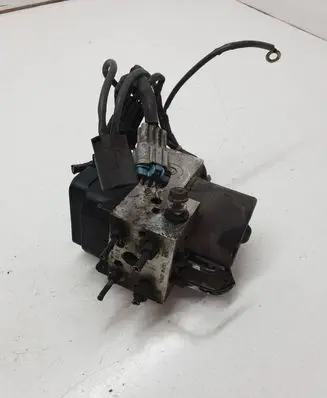 Nissan X-Trail T30 ABS Pump 476008H720