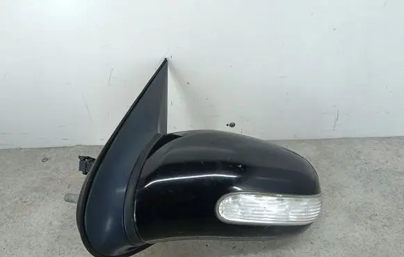 Mercedes-Benz ML W163 Front door electric wing mirror 