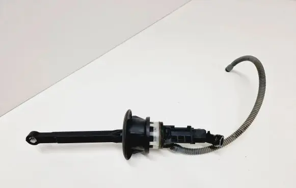 Citroen C4 II Clutch master cylinder 9636726380