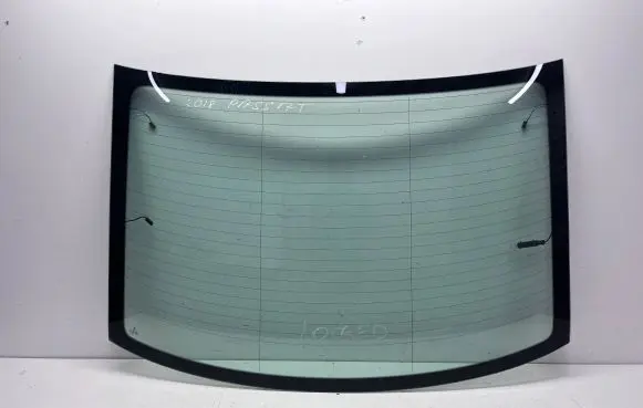 Volkswagen PASSAT B8 USA Rear windscreen/windshield window 