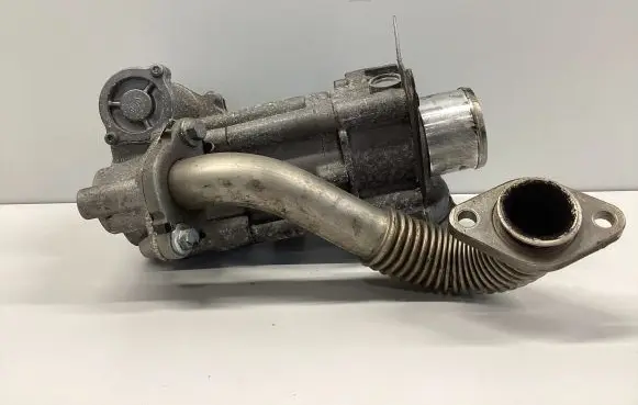 Nissan X-Trail T30 Throttle valve 820033081E 820033081