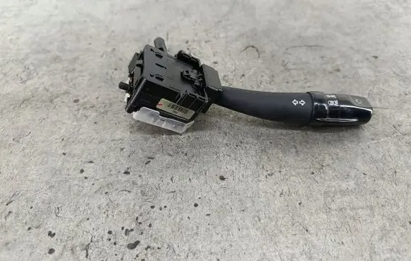 KIA Carens I Indicator stalk 
