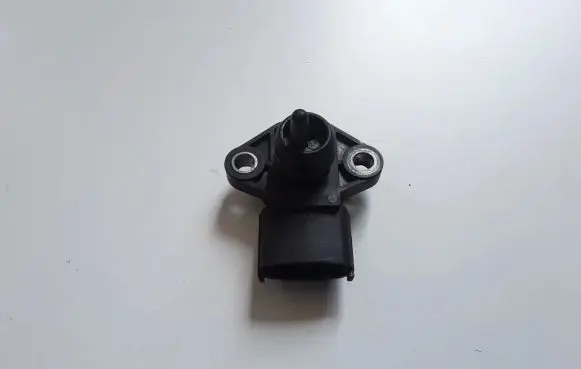 KIA Carens III Air pressure sensor 3930084400