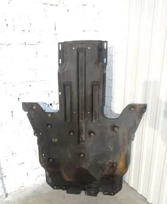Engine splash shield/under tray