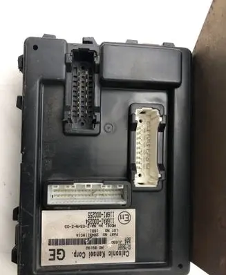 Nissan Micra Comfort/convenience module 284B11HC1A 116RAI000254
