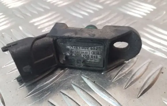 Opel Vivaro Air pressure sensor 8200155613