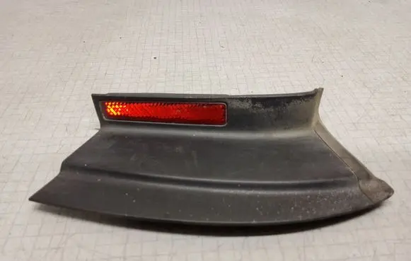 Volkswagen PASSAT B6 Rear/tail light trim molding 3C9945312 3C9945100